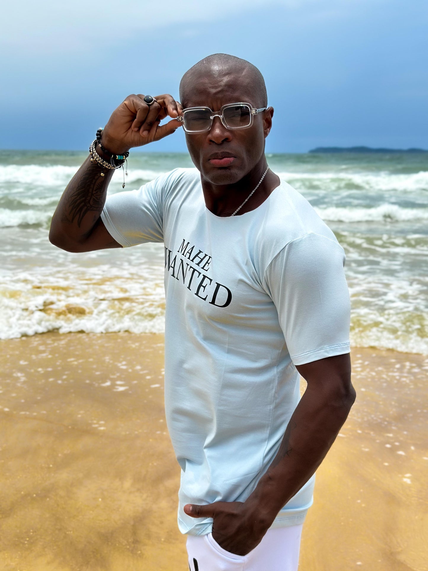camiseta mahe light blue sky