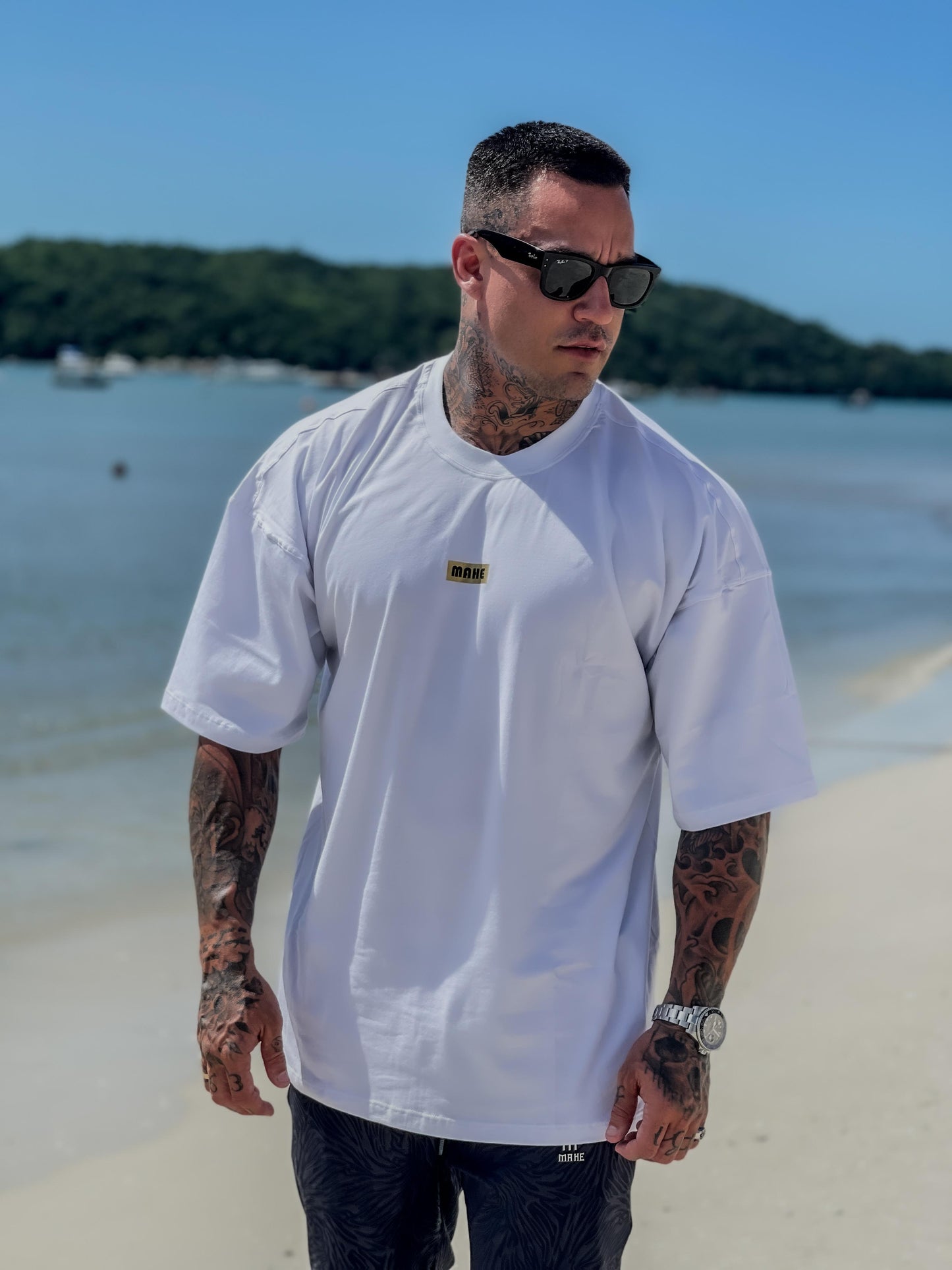camiseta mahe over refined white