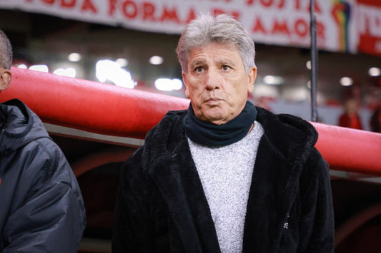 NEWS | RENATO GAÚCHO VESTE MAHE EM VASCO X INTERNACIONAL