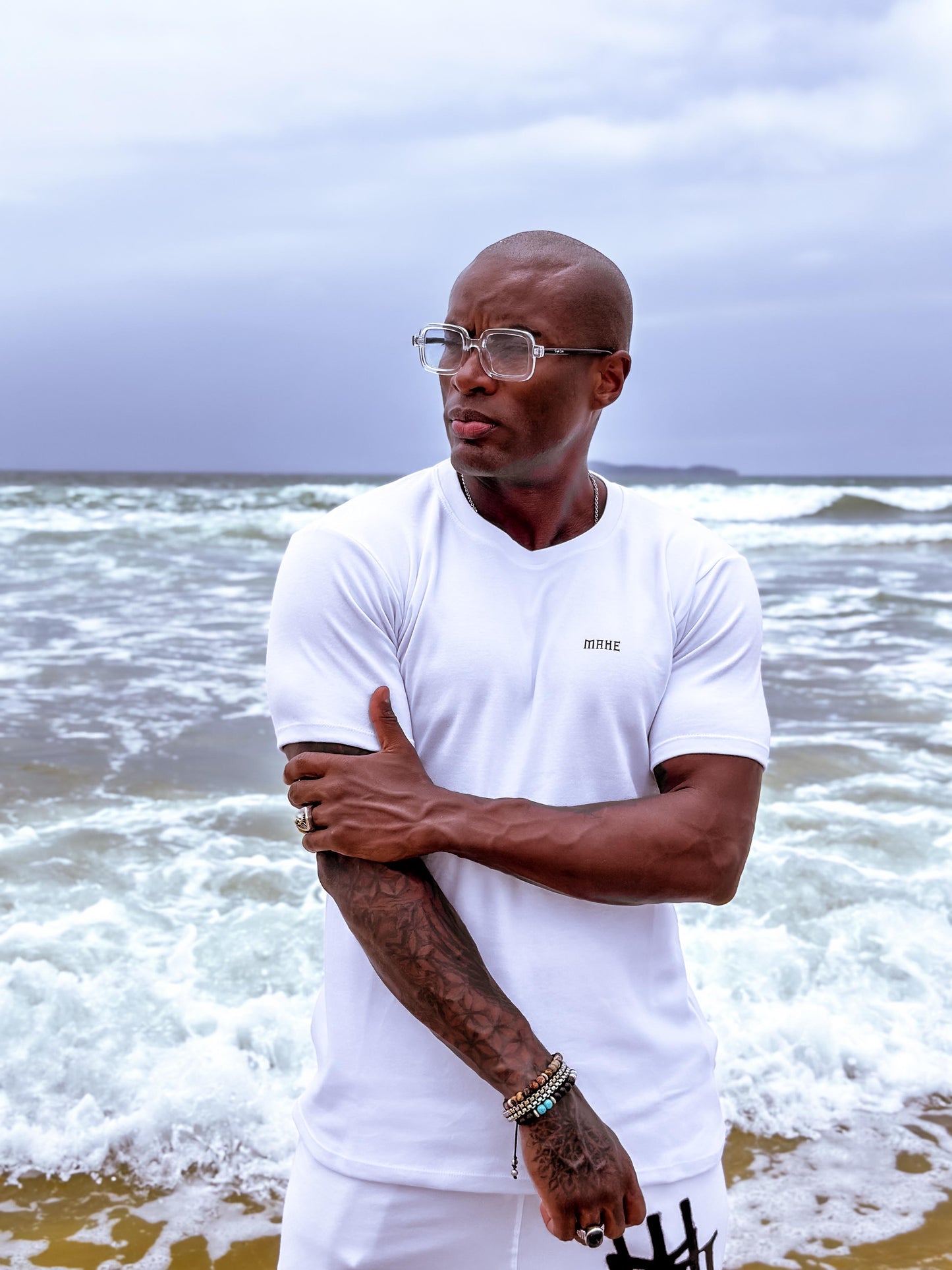 camiseta mahe vital white
