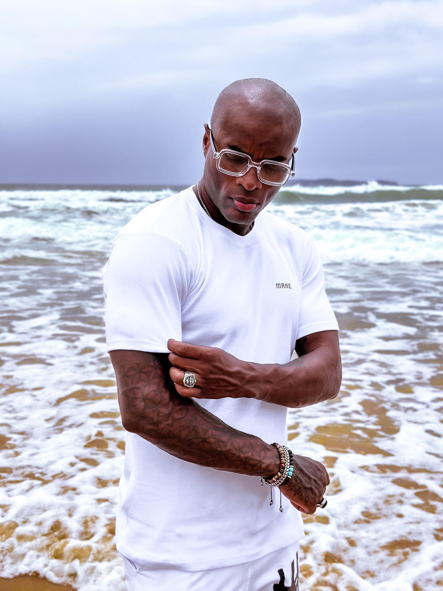 camiseta mahe vital white