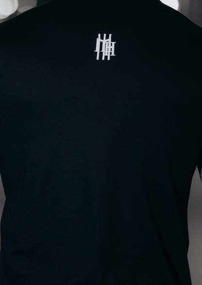 Camiseta Mahe Black Autumn Feelings