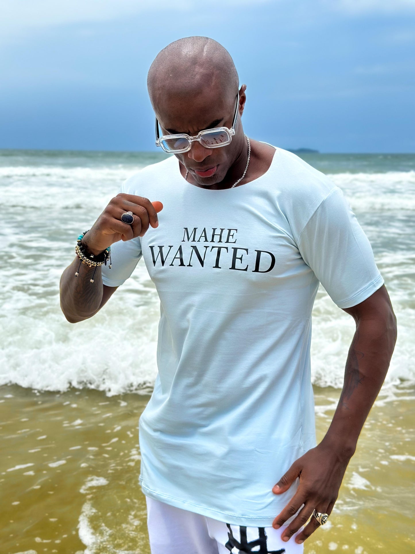 camiseta mahe light blue sky
