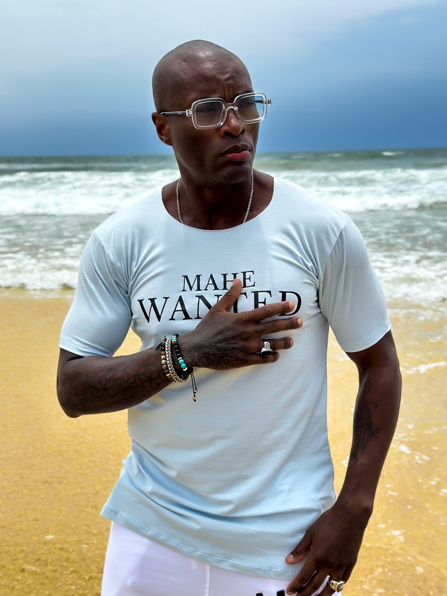 camiseta mahe light blue sky