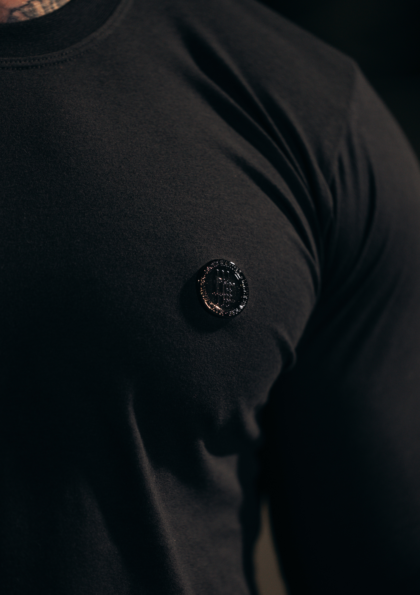 manga longa mahe warrior symbols black