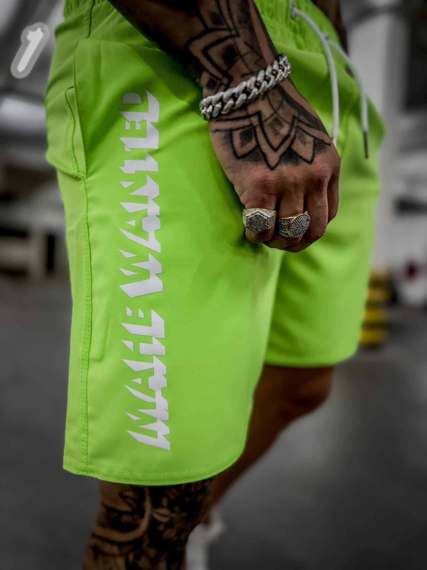 short mahe green shadow