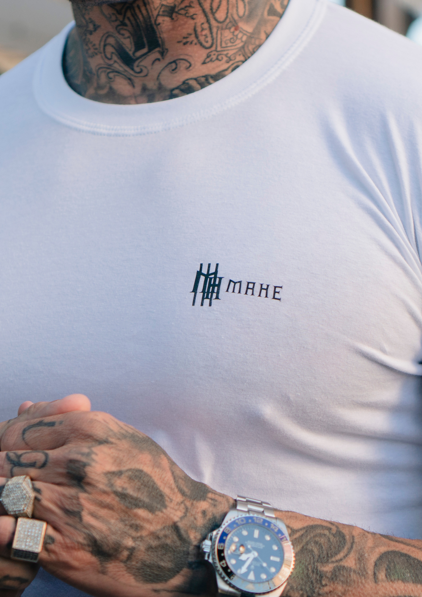 camiseta mahe indispensable white