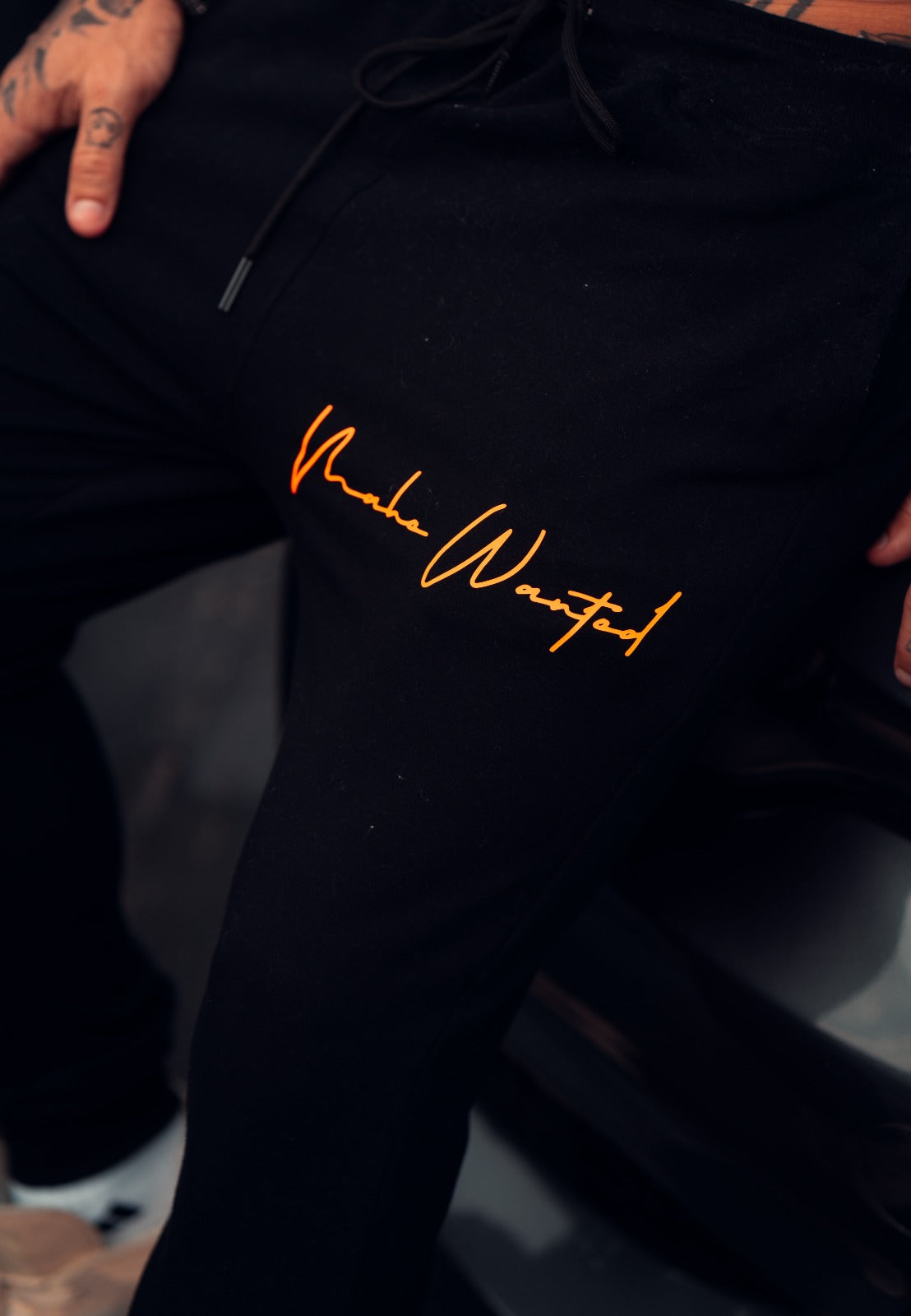 calça mahe orange track