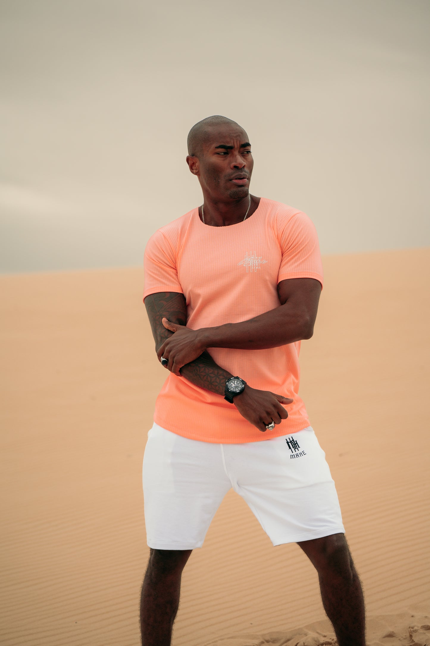 camiseta canelada mahe orange script