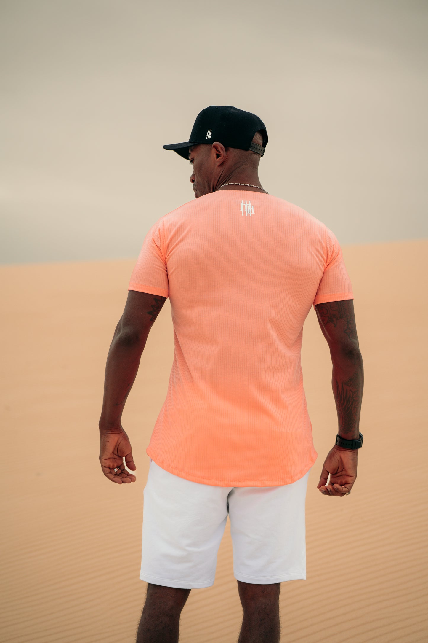 camiseta canelada mahe orange script
