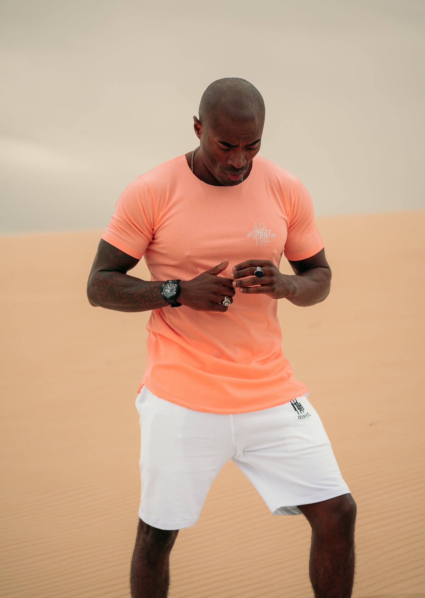 camiseta canelada mahe orange script