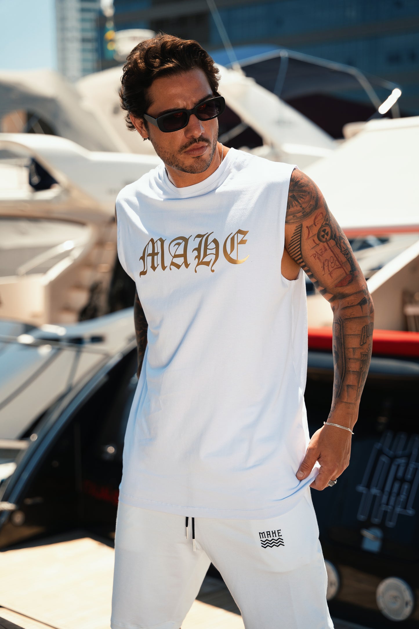 regata mahe white ship