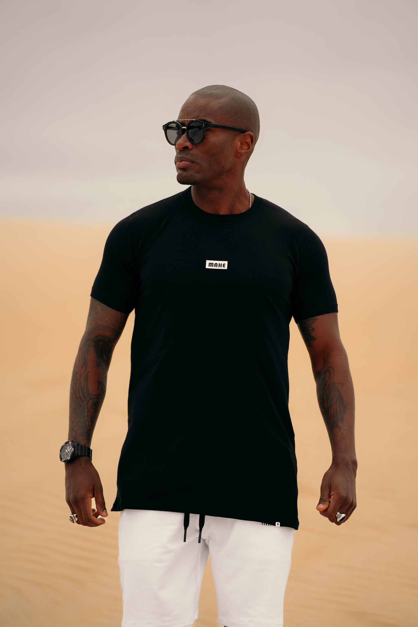 camiseta mahe black emblem