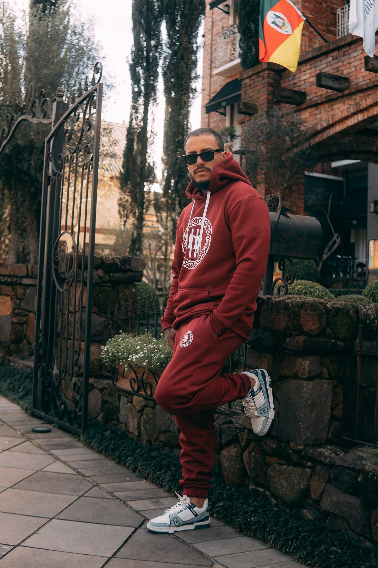 conjunto mahe deep bordeaux