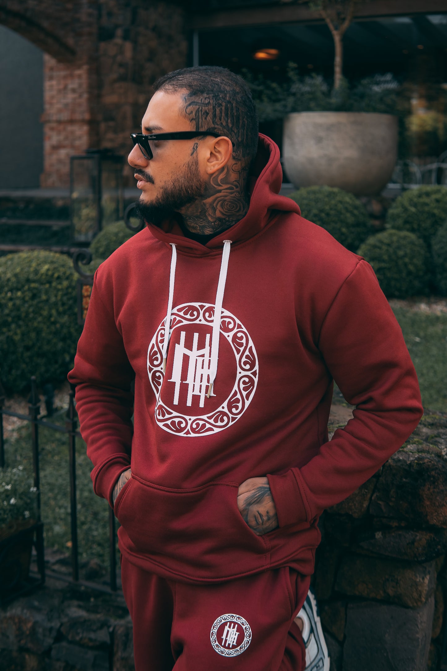 conjunto mahe deep bordeaux