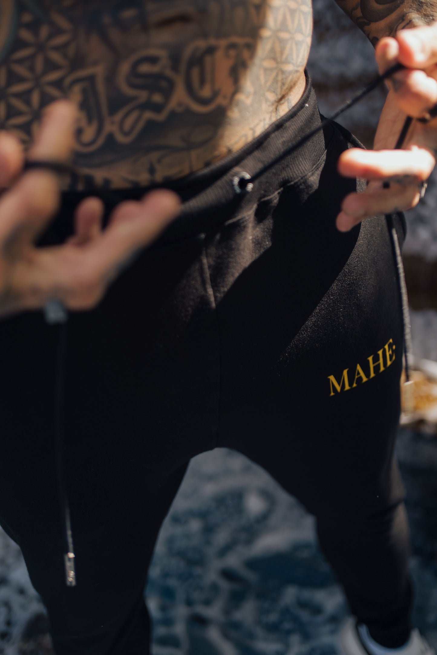 calça mahe black