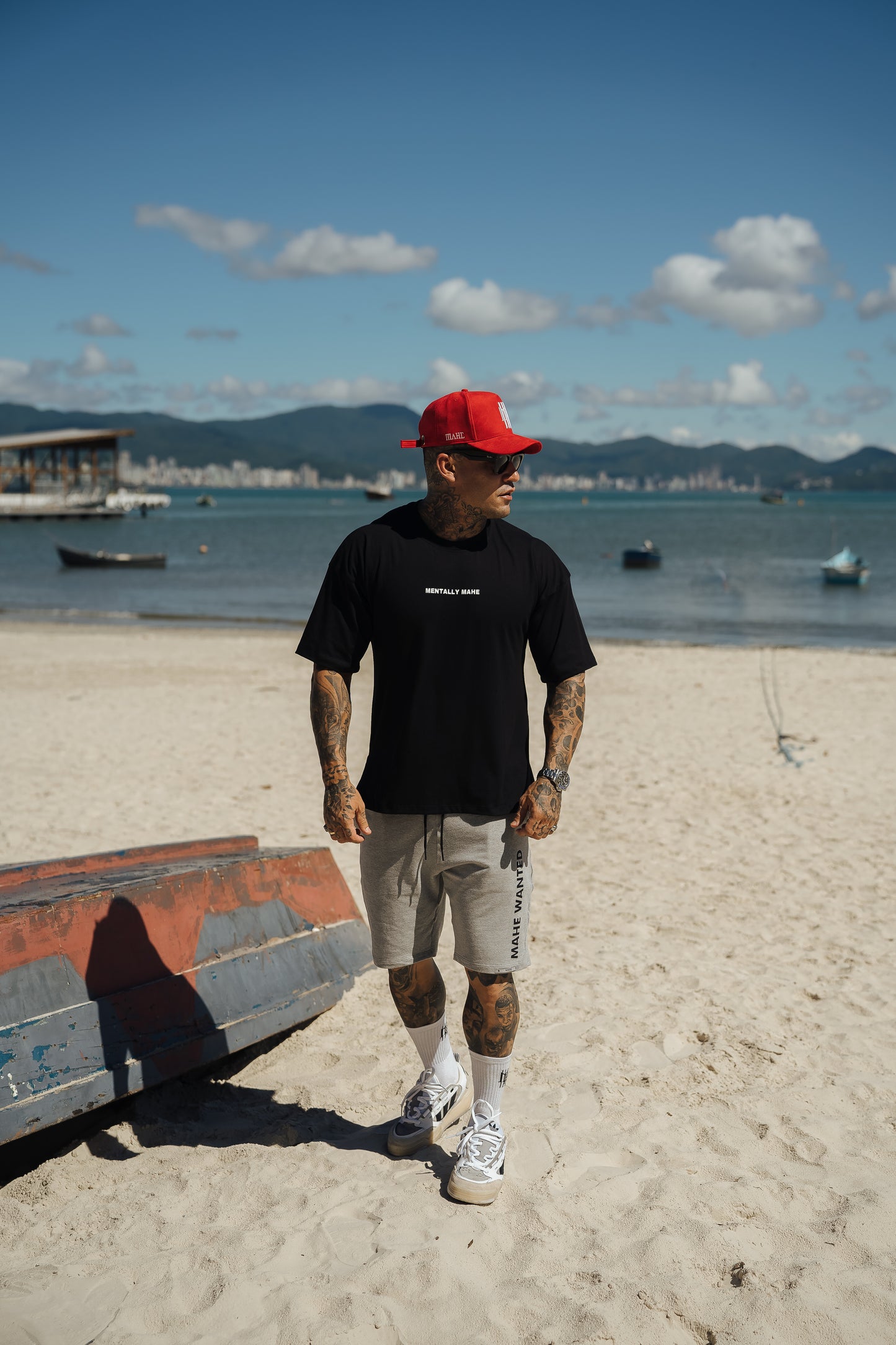 camiseta mahe oversize mentally mahe black