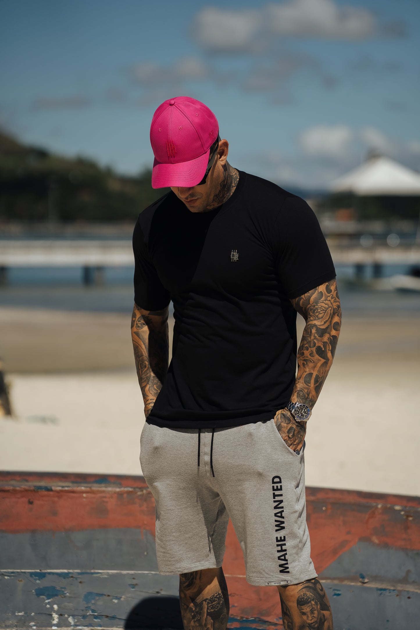 camiseta mahe black gold flash
