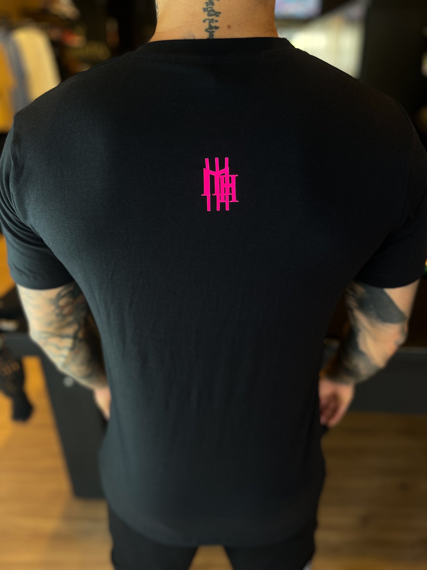 camiseta mahe midnight black