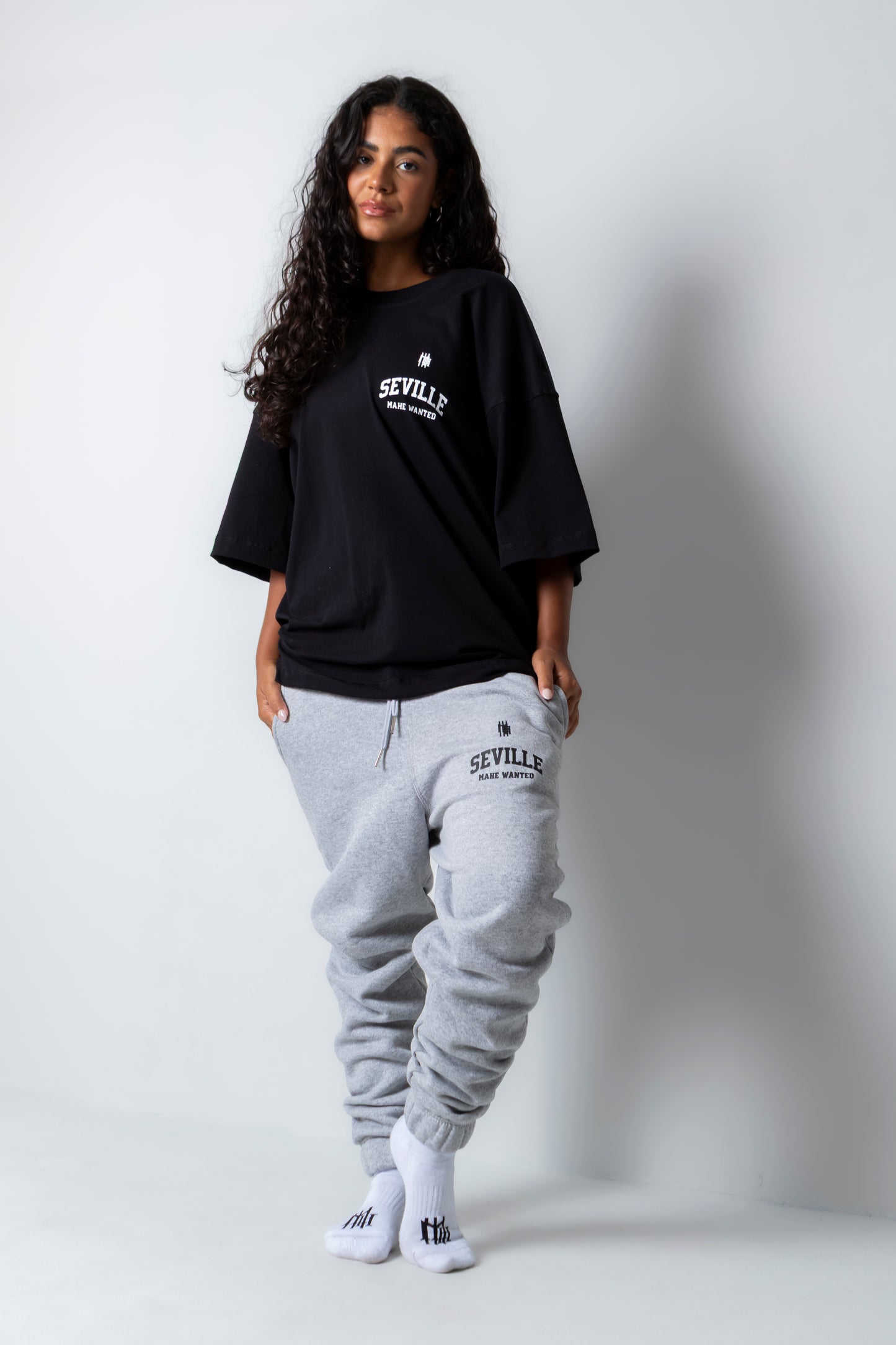 camiseta over mahe seville 2