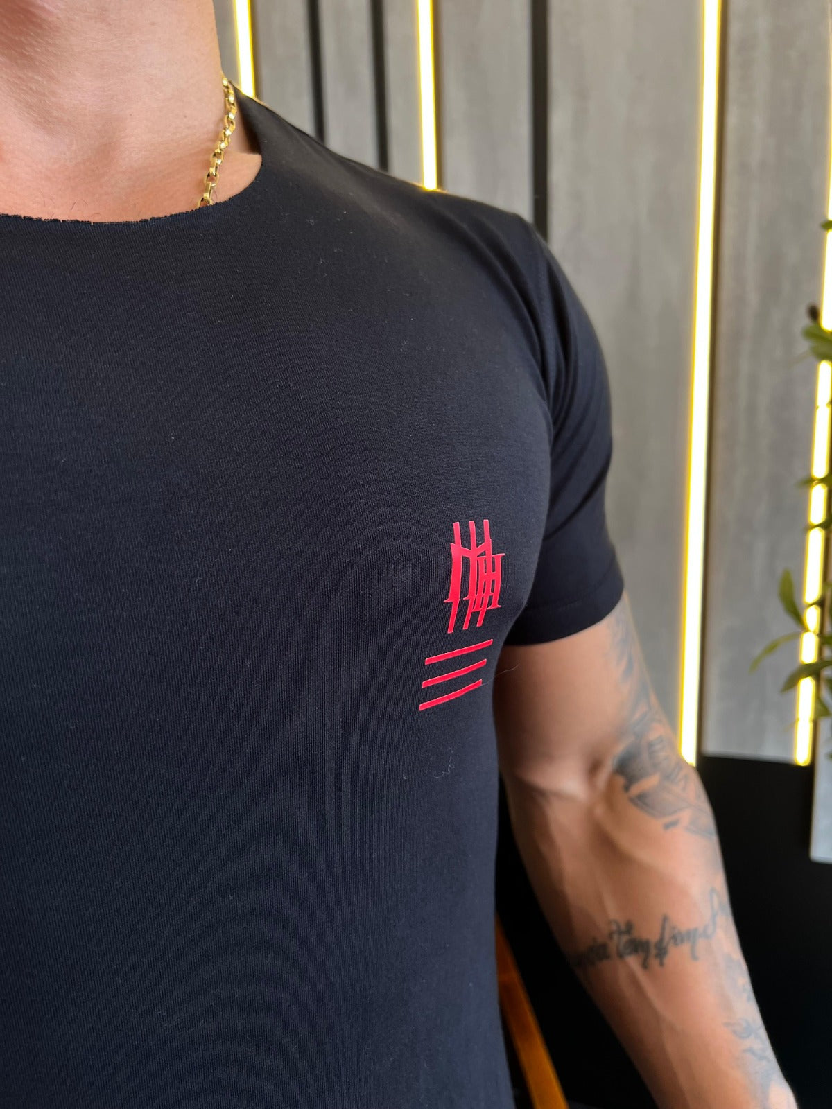 camiseta mahe emirates