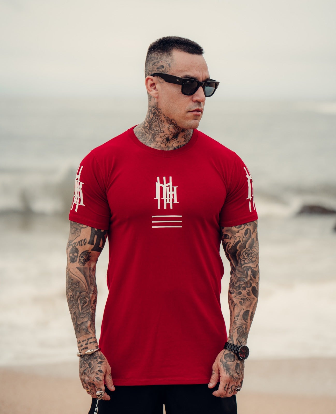 camiseta mahe bay red