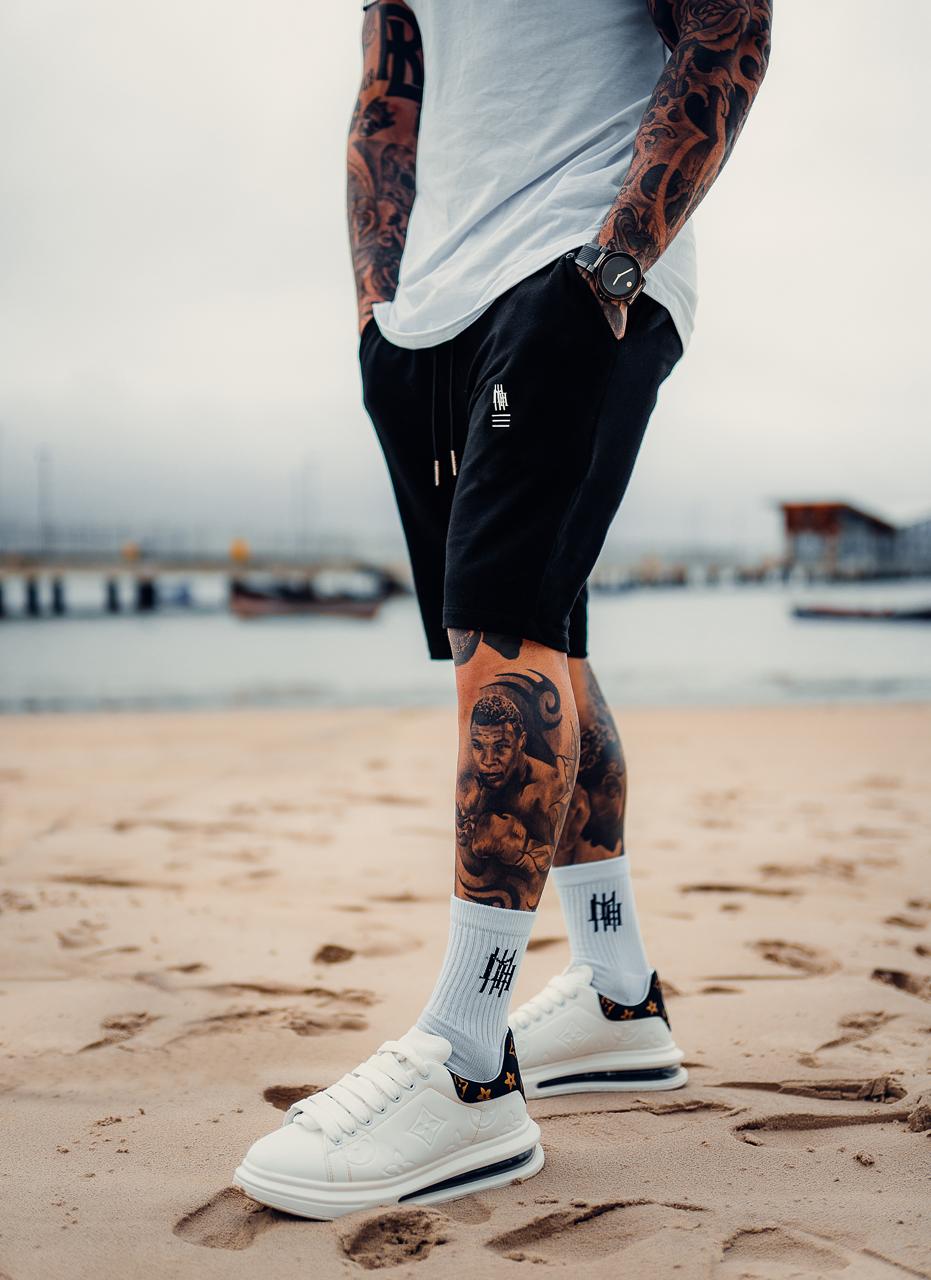 meia mahe required white