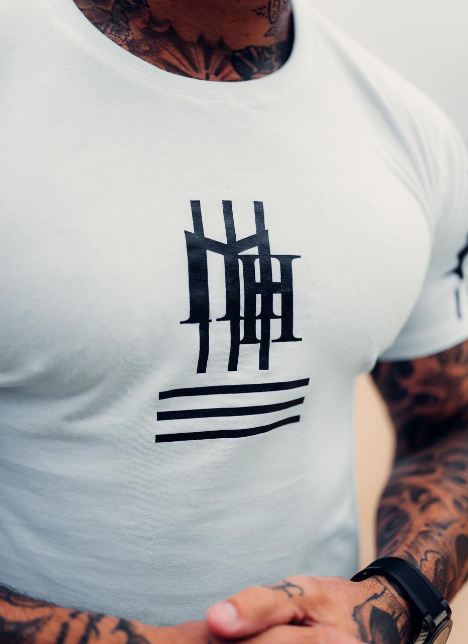 camiseta mahe darken day
