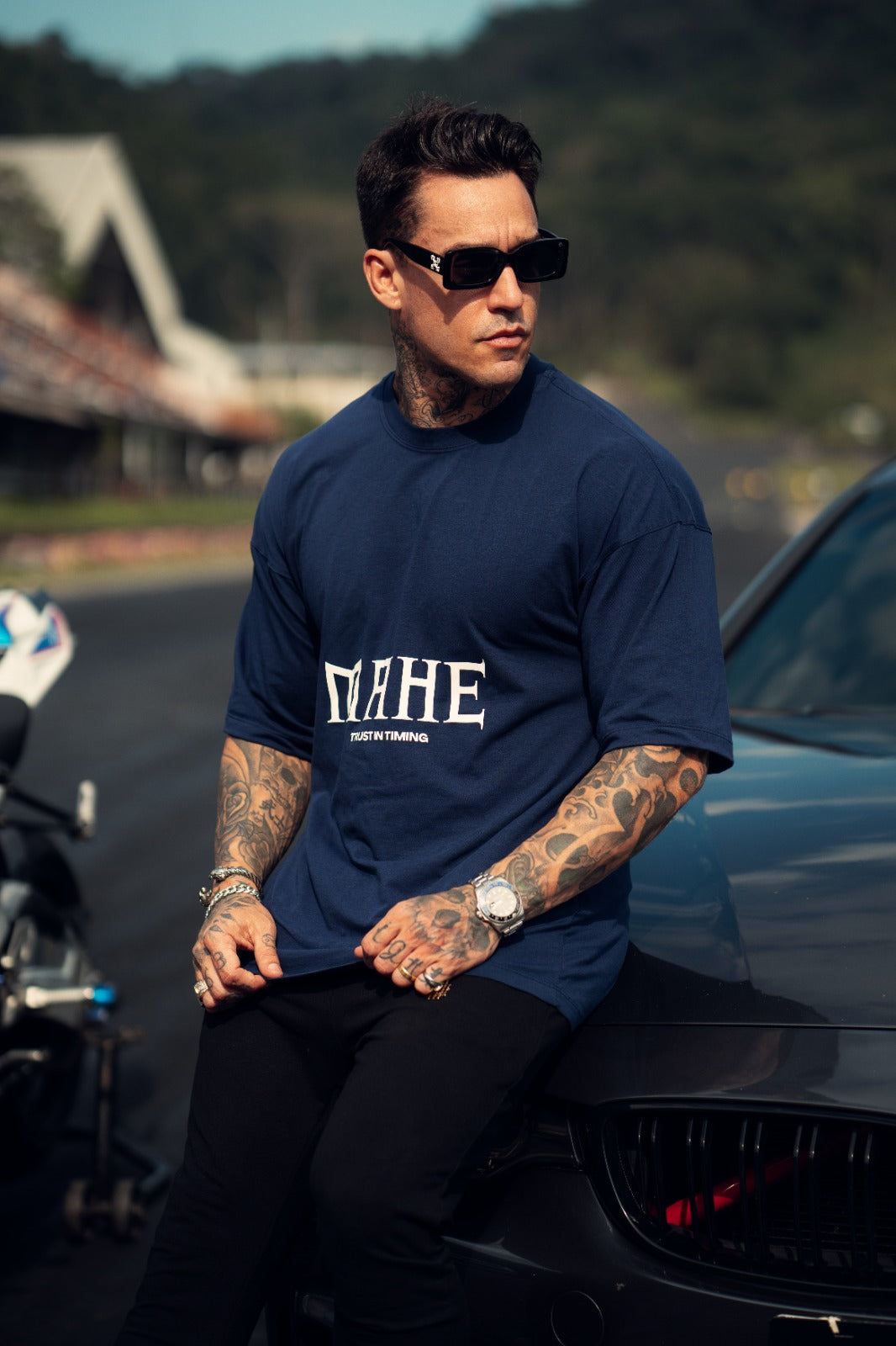 camiseta mahe over trust in timing blue