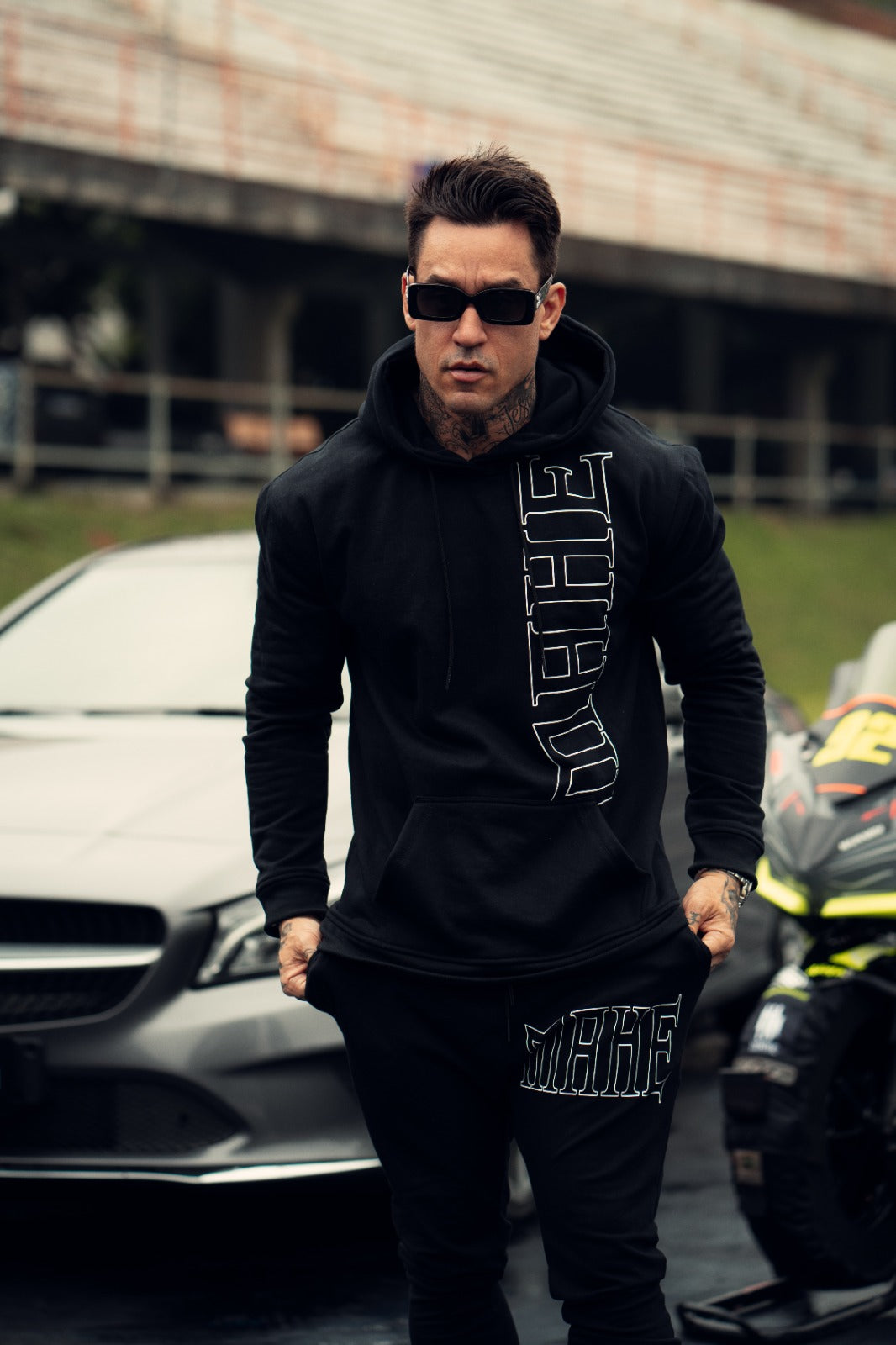 canguru mahe race fury black