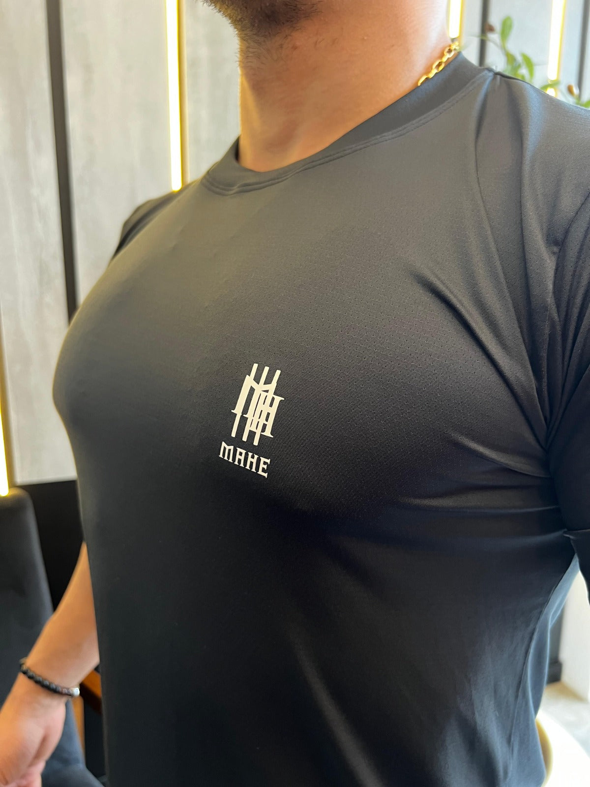 camiseta mahe rolls