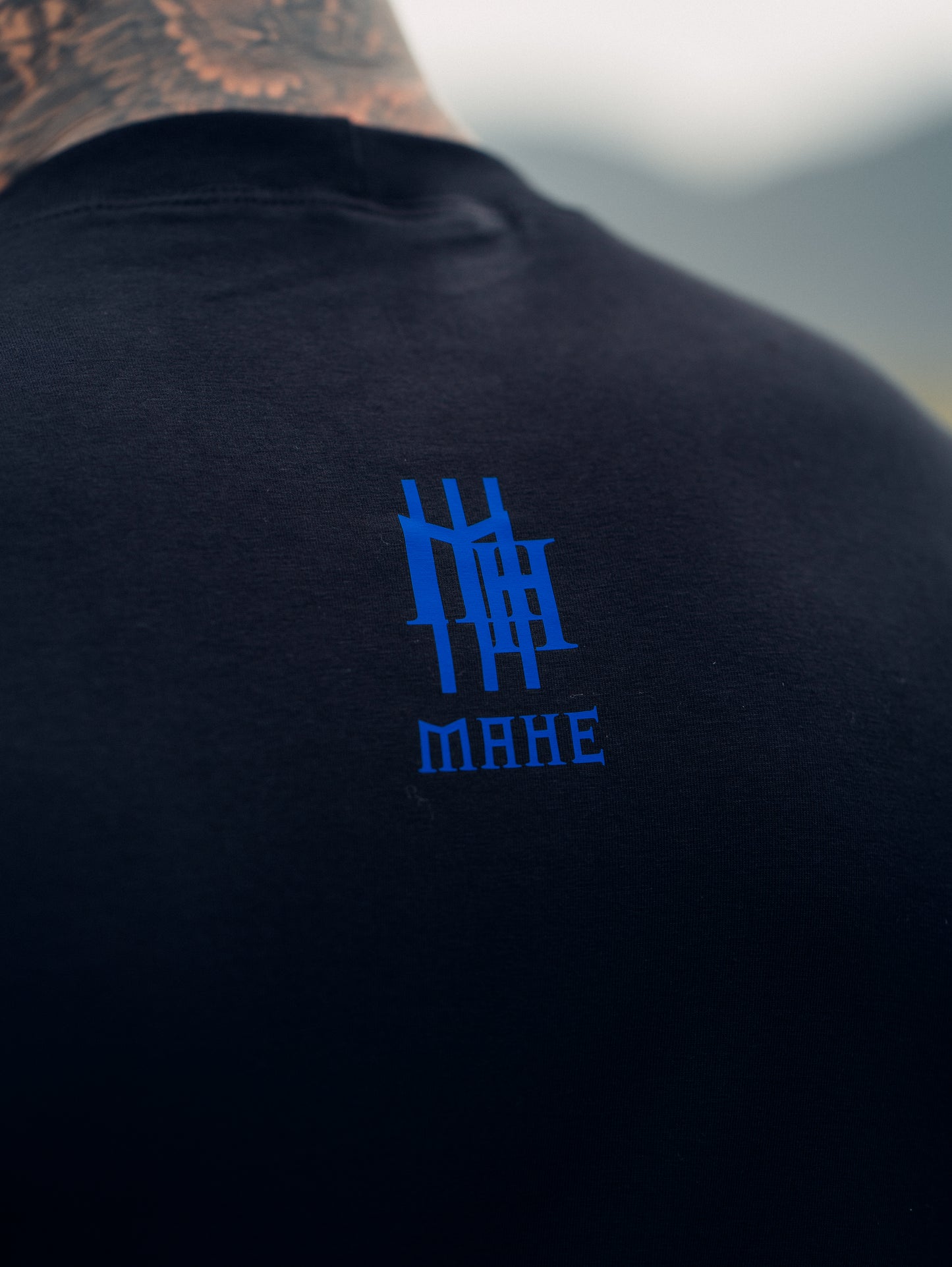 camiseta mahe black flat