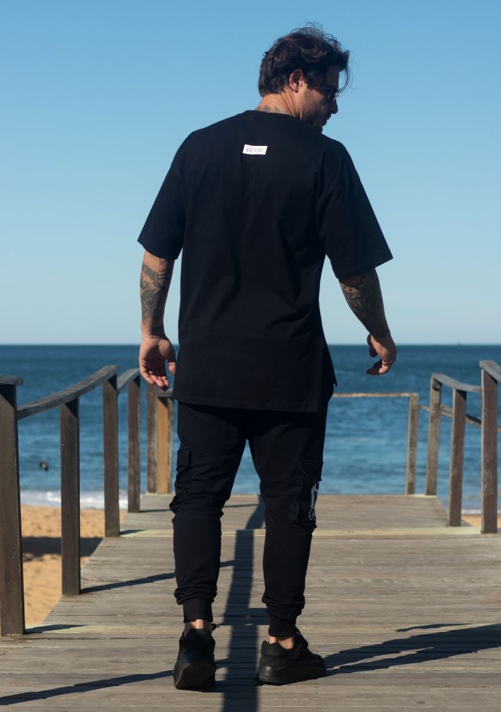 camiseta mahe over black