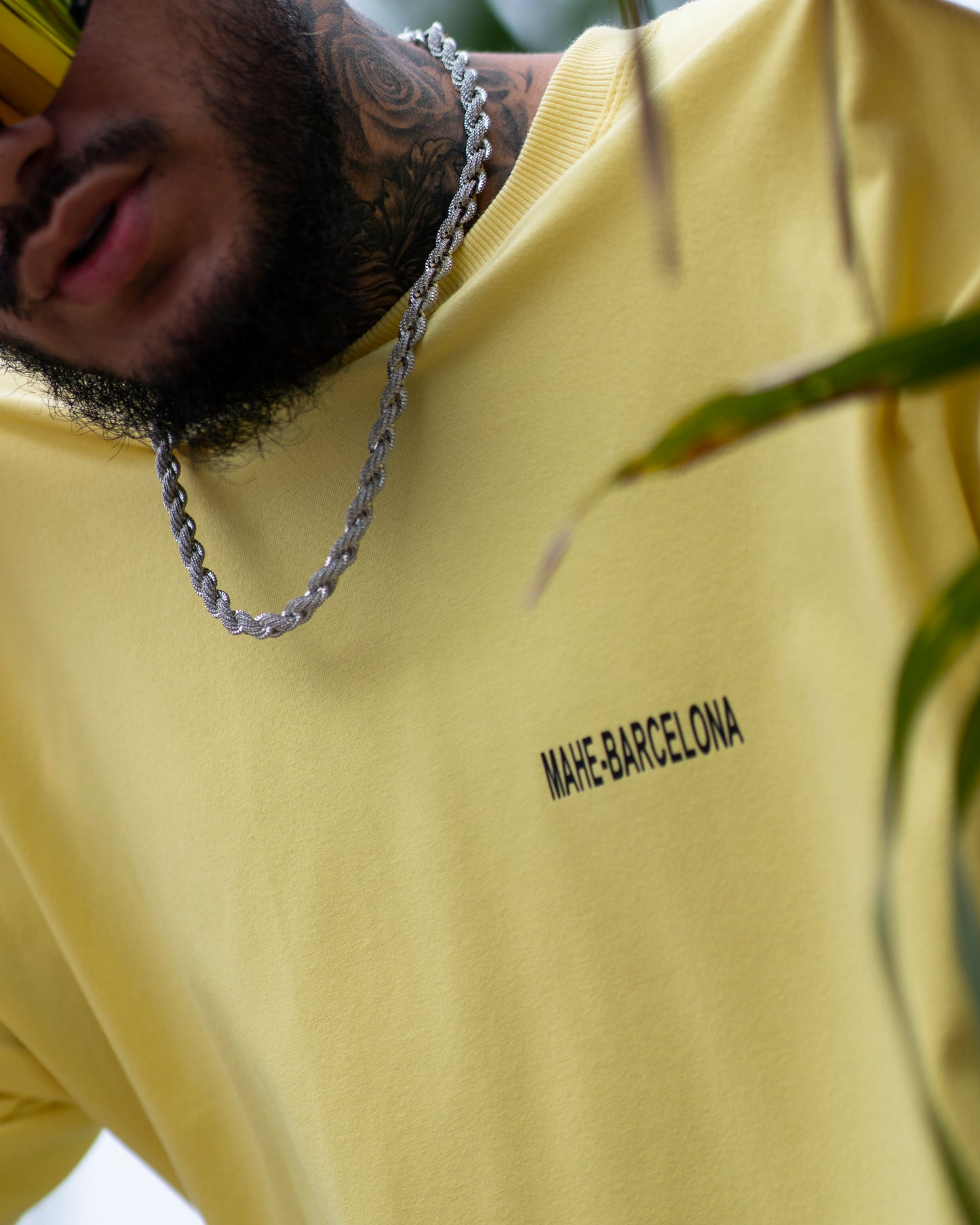 camiseta mahe over limited yellow