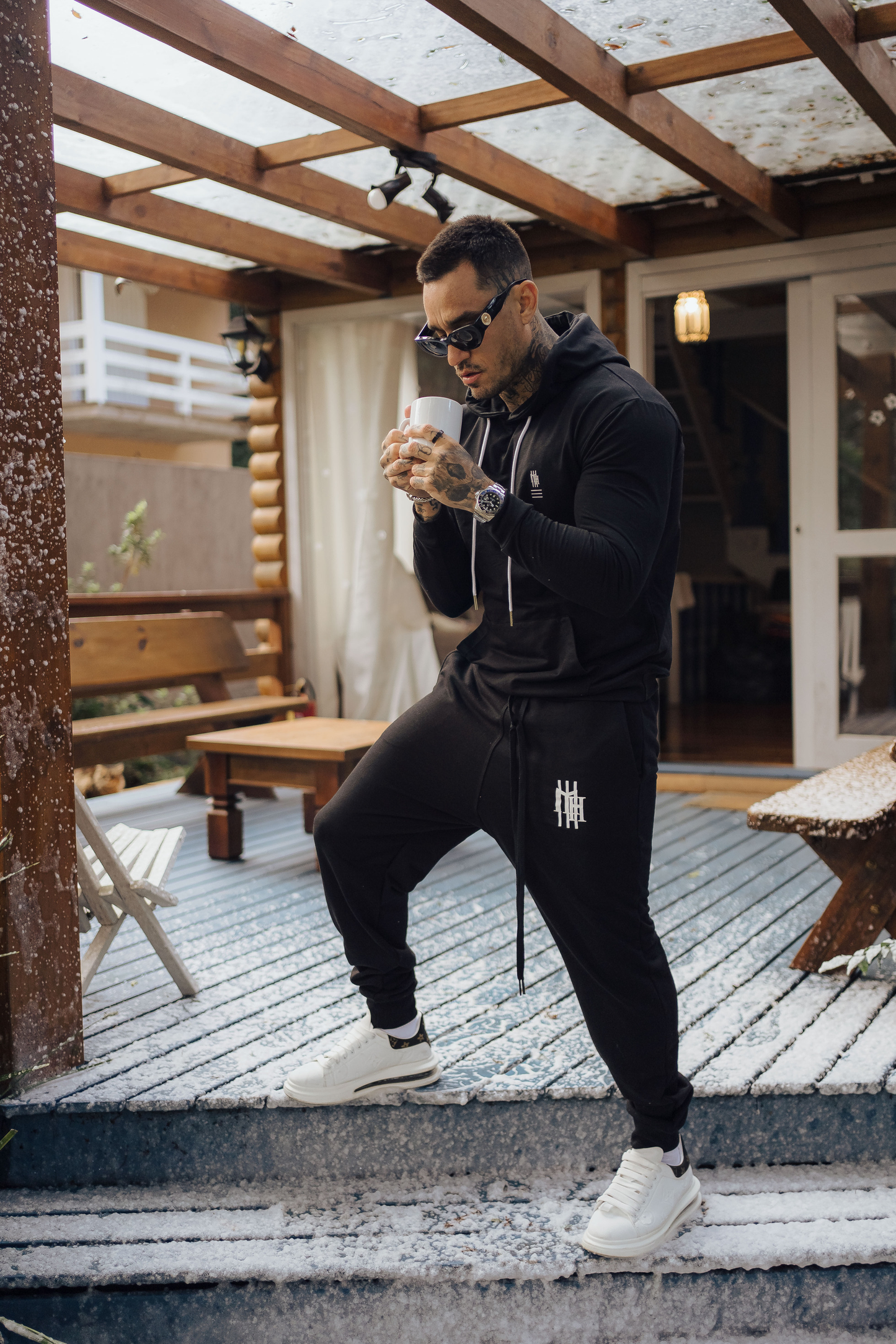 canguru mahe all black